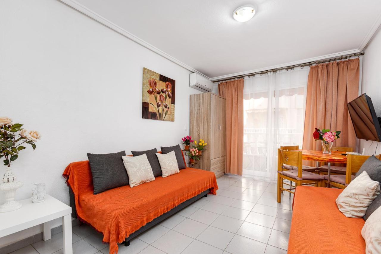 Apartment Studio Relax Almudena Torrevieja Exterior foto