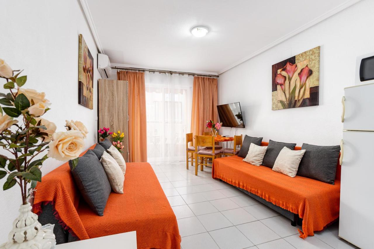 Apartment Studio Relax Almudena Torrevieja Exterior foto