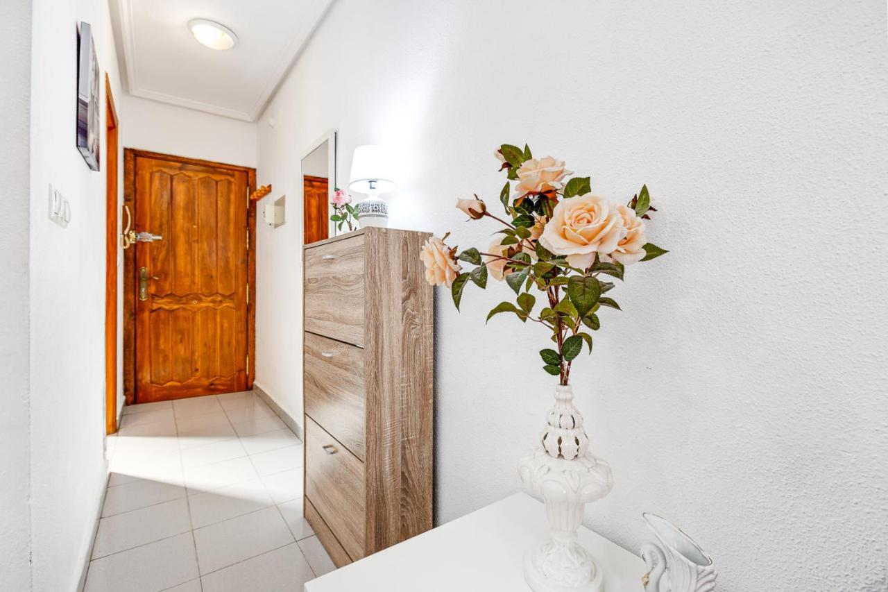Apartment Studio Relax Almudena Torrevieja Exterior foto